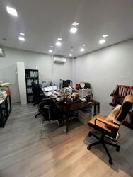 Lorong 6 Toa Payoh (D12), Office #568039471